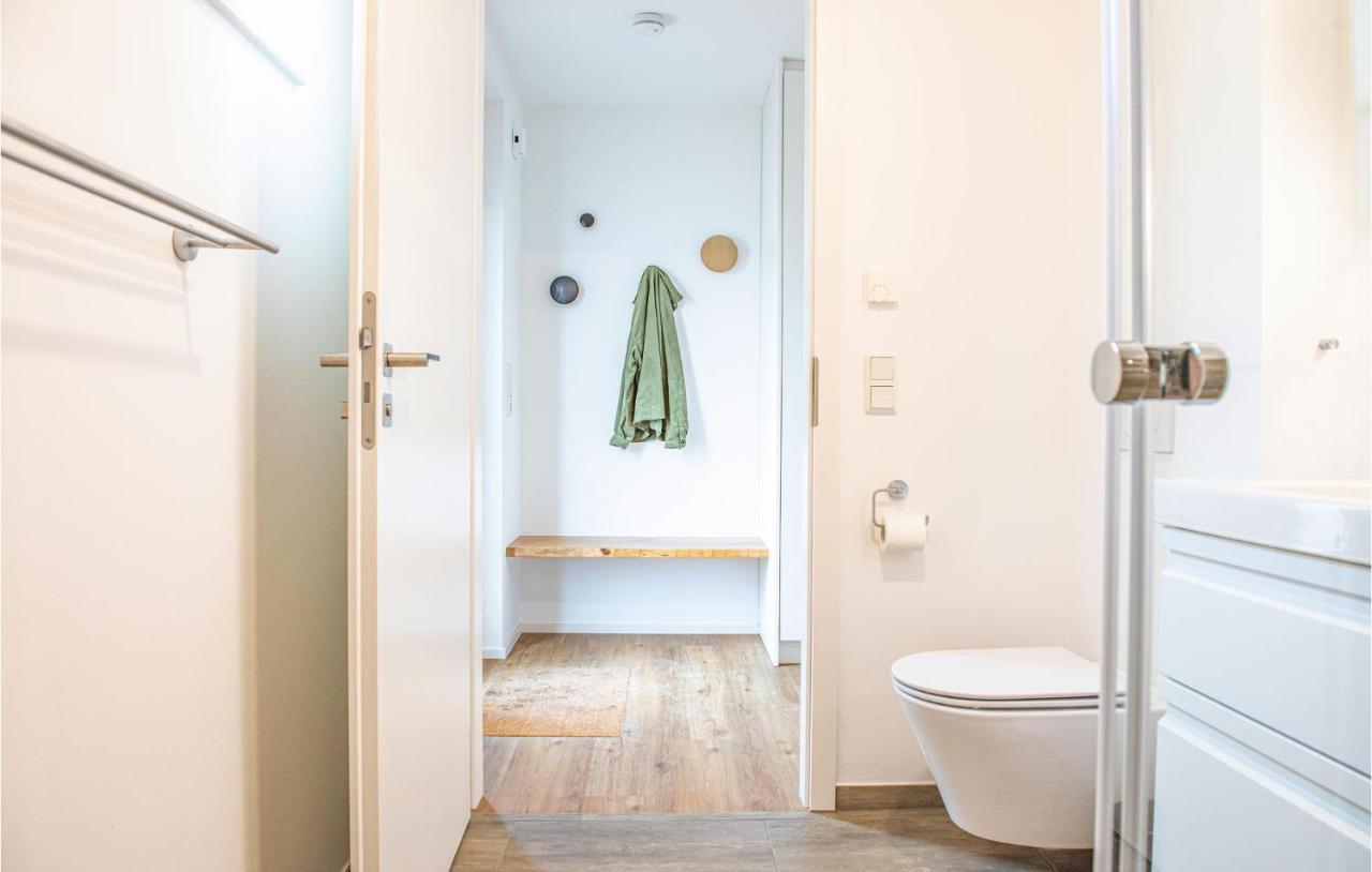 Amazing Home In Lembruch-Duemmer See With Kitchen エクステリア 写真