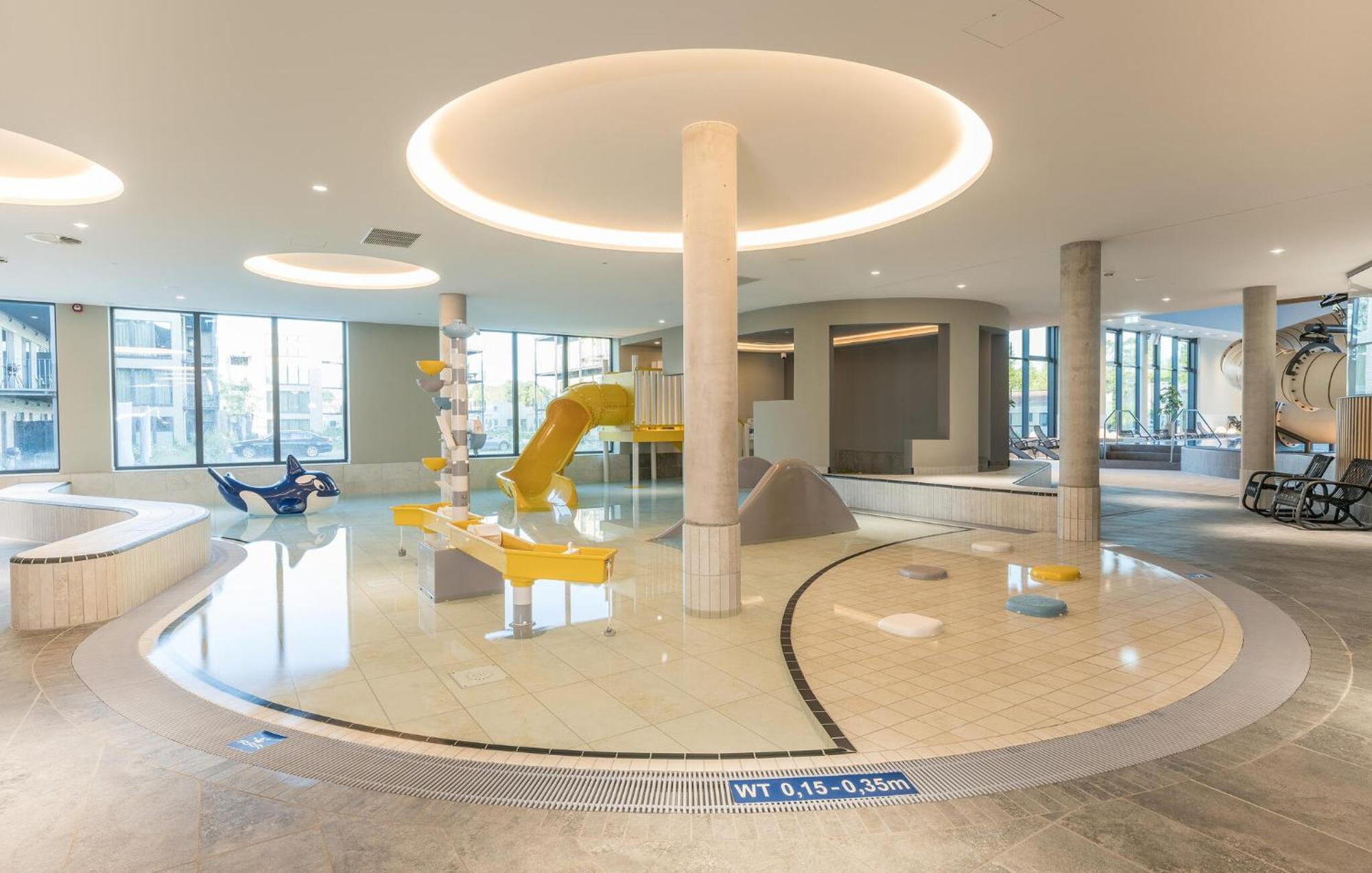 Amazing Home In Lembruch-Duemmer See With Kitchen エクステリア 写真